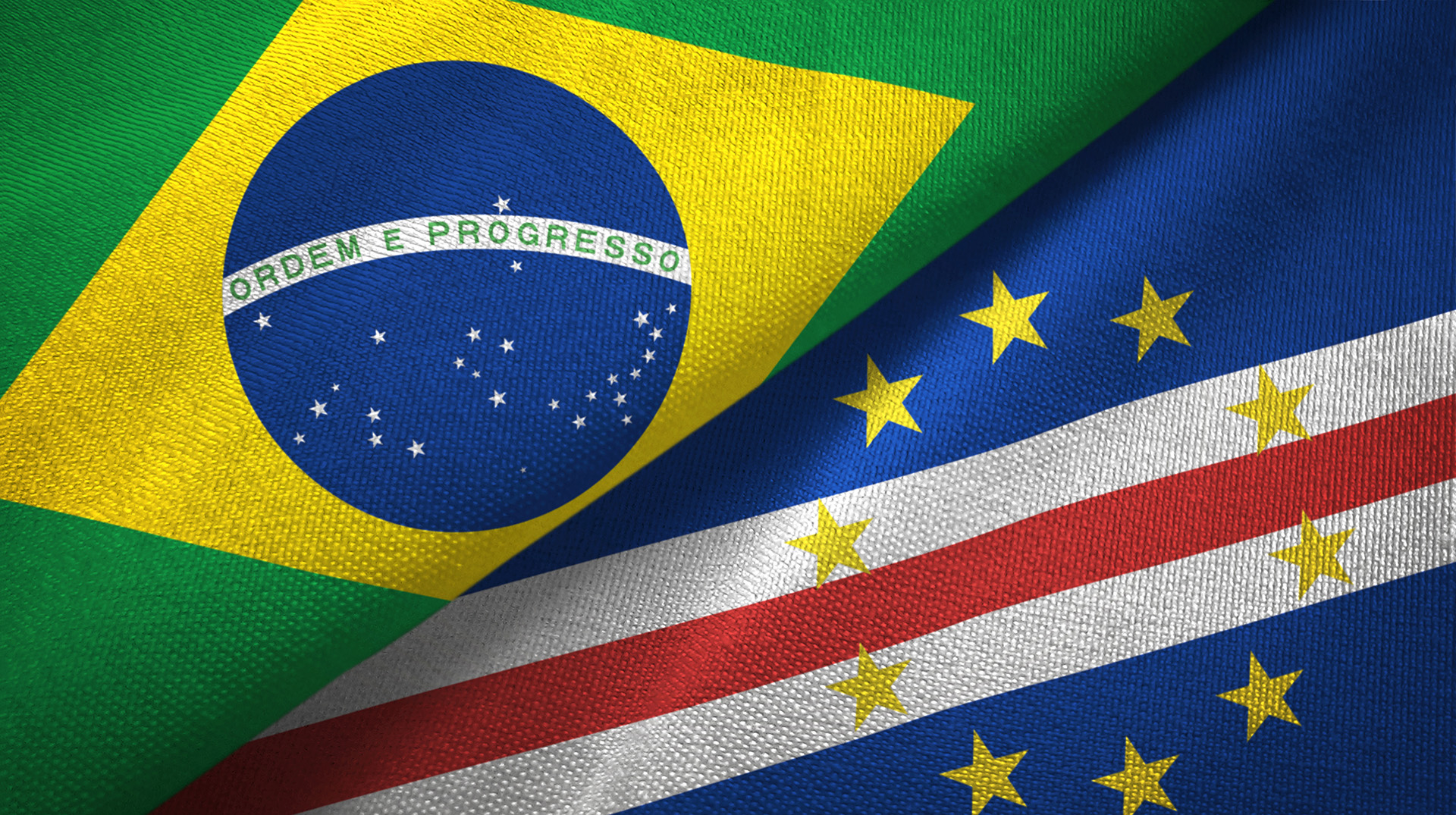 Camiseta Bandeiras Brasil Cabo Verde