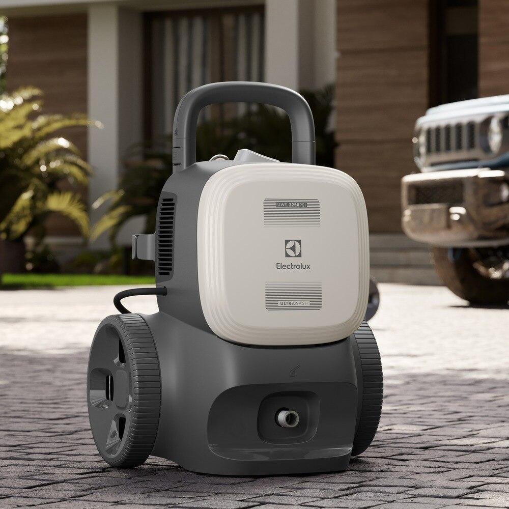 Electrolux Lavadora Alta Pressão Lava Jato Lava Car 2250PSI com 1800W Potencia UltraWash com Dispenser Detergente Integrado Alça Retrátil UltraWash UWS2250 127v