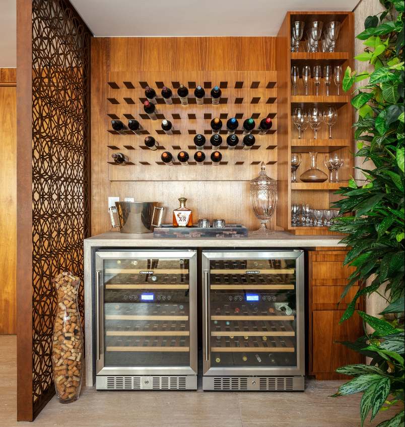 Adega De Vinhos Brastemp Para 12 Garrafas Com Painel Touch BZC12BE Preto
